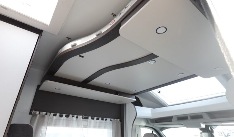 
								CAMPING-CAR PROFILÉ BENIMAR TESSORO 481 full									
