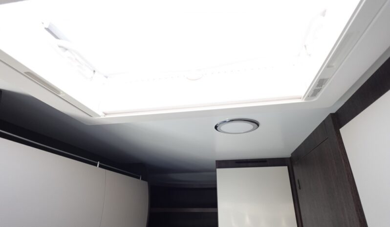 
								CAMPING-CAR PROFILÉ BENIMAR TESSORO 481 full									