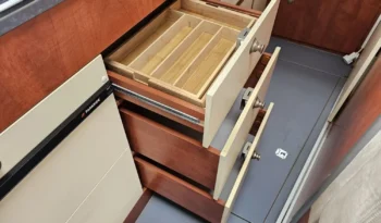 
										FOURGON AMÉNAGÉ La Strada Avanti C – 150 ch full									