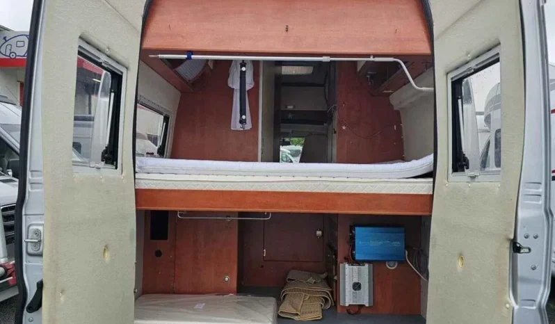 
								FOURGON AMÉNAGÉ La Strada Avanti C – 150 ch full									